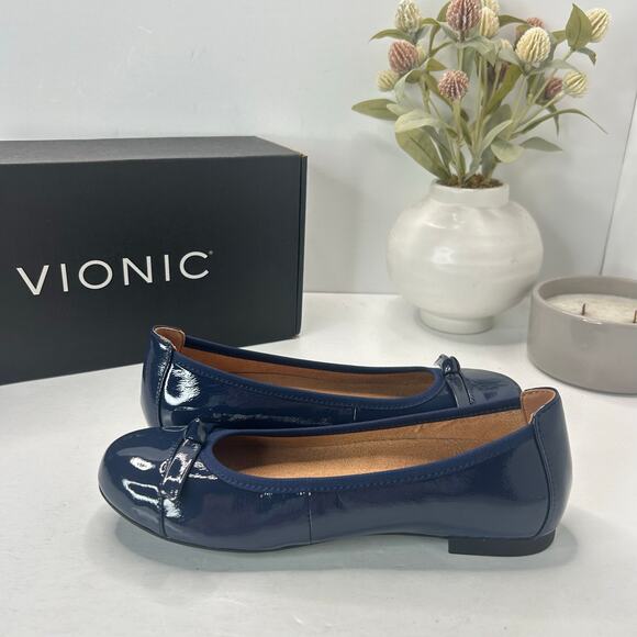 Vionic Amorie Patent Leather Flats Slip On Comfort Shoes Navy Women 5 Wide NWB - Picture 6 of 10